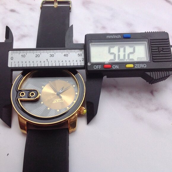 Flud Spinning Gold Record Quartz Watch Gold w Black Enamel - Picture 15 of 16